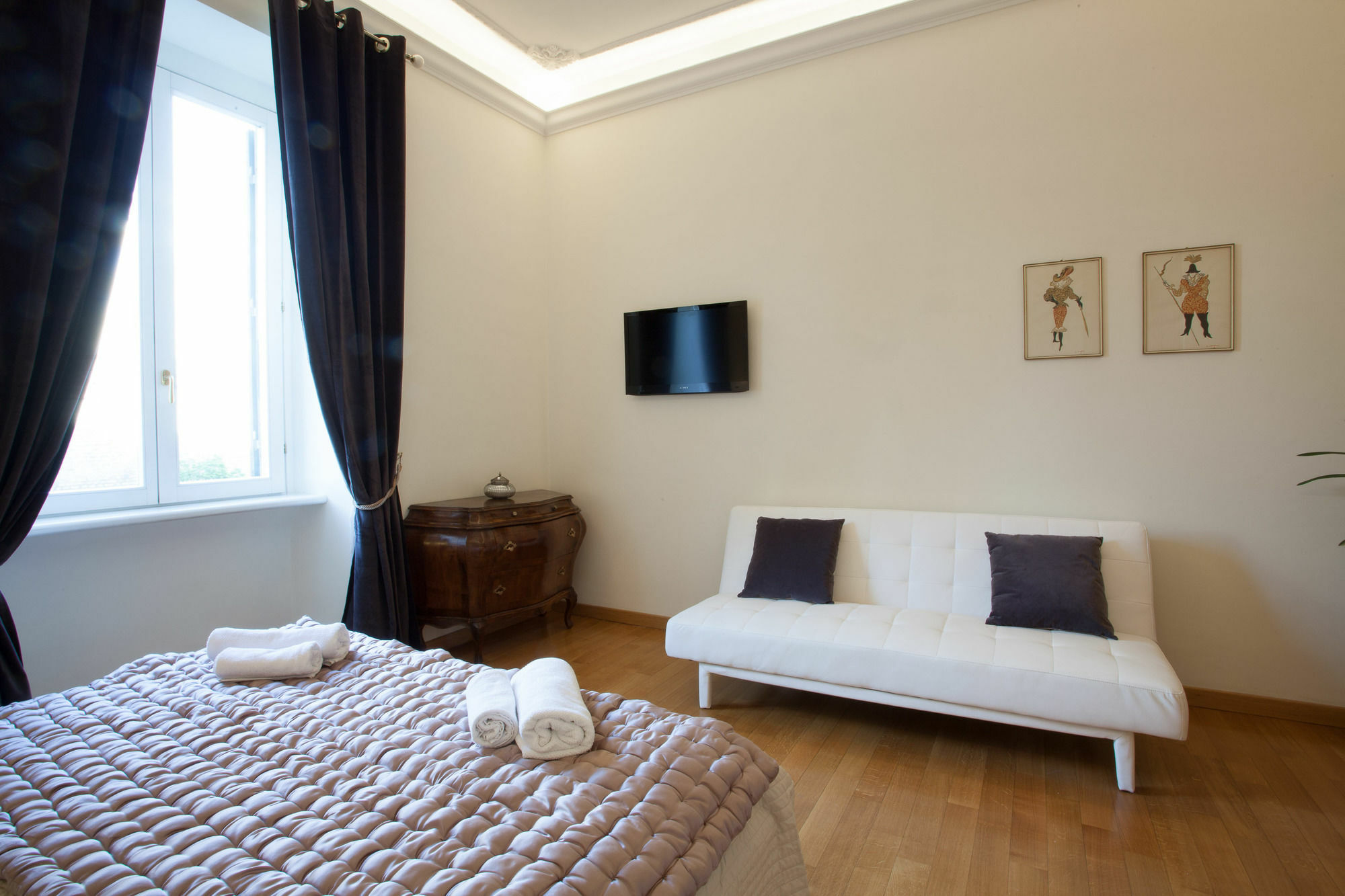 Innsiderome Bagian luar foto