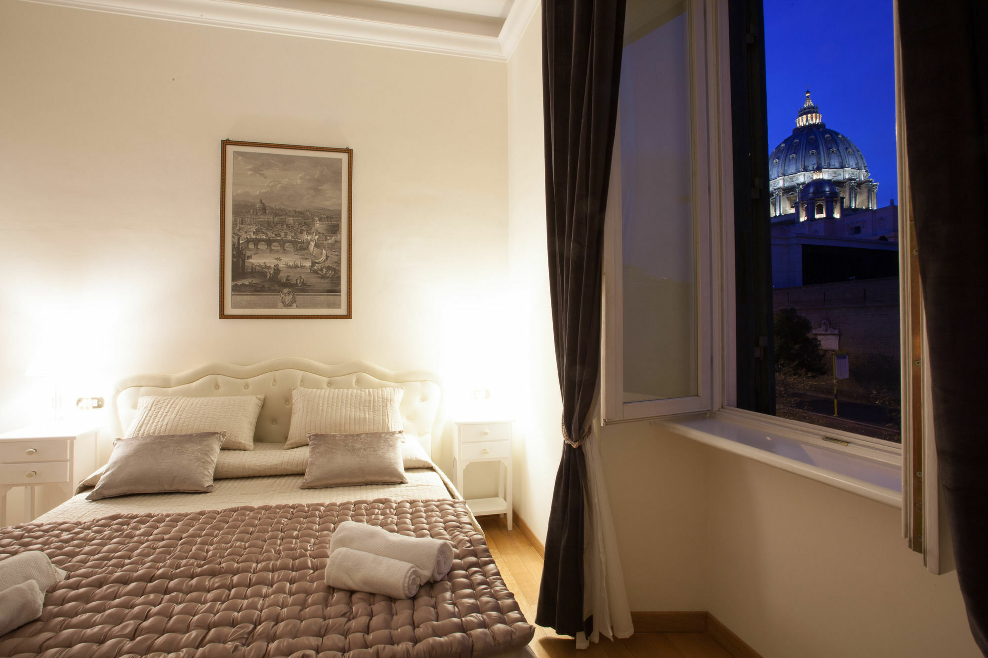 Innsiderome Bagian luar foto